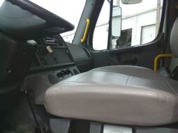 
										2022 Freightliner M2 106 full									