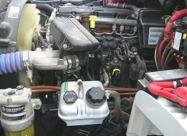 
								2022 Freightliner M2 106 full									