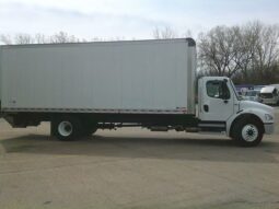 
										2022 Freightliner M2 106 full									