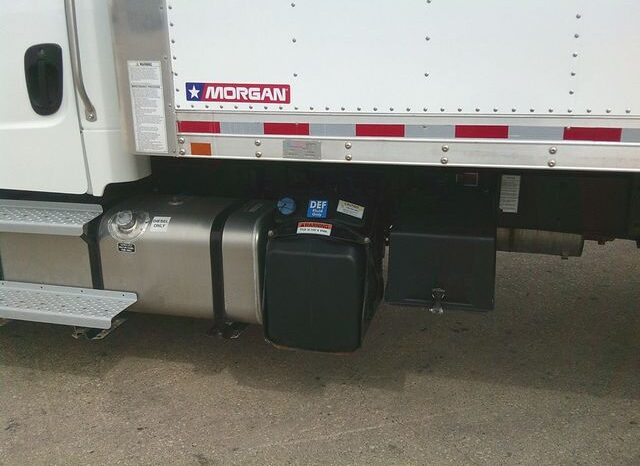 
								2022 Freightliner M2 106 full									