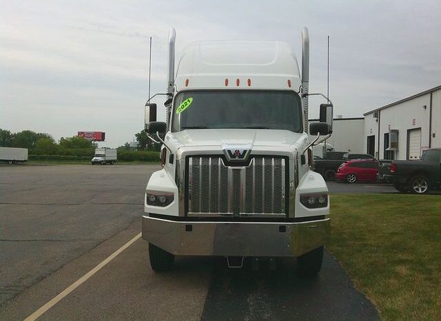 
								2022 Western Star 49X full									