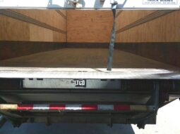 
										2023 Freightliner M2106 full									