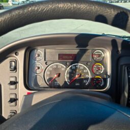 
										2023 Freightliner M2 106 full									