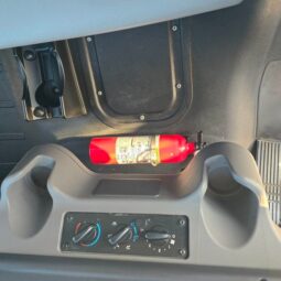 
										2023 Freightliner M2 106 full									