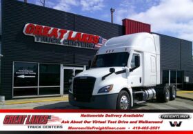 2020 Freightliner Cascadia 126
