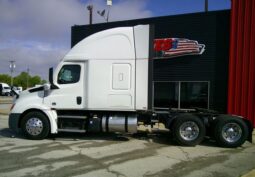 
										2020 Freightliner Cascadia 126 full									