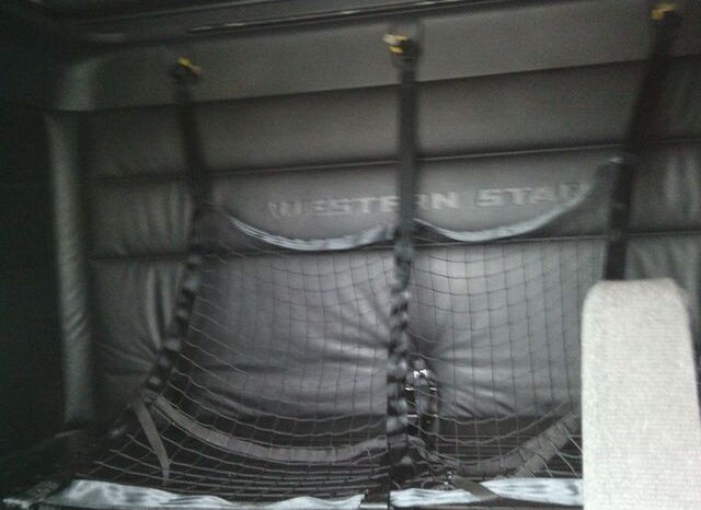 
								2022 Western Star 49XSLP sleeper full									