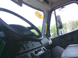 
										2023 Freightliner M2-106 full									