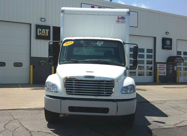 
								2023 Freightliner M2-106 full									