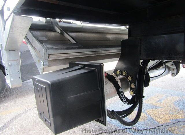 
								2023 Chevrolet 5500 LCF full									