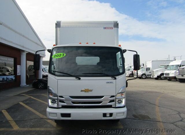 
								2023 Chevrolet 5500 LCF full									