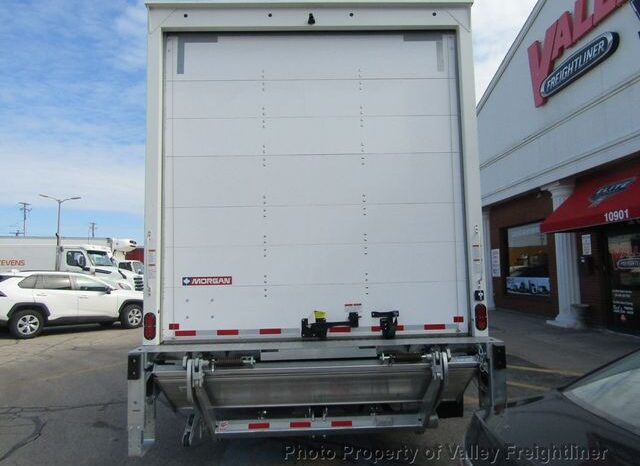 
								2023 Chevrolet 5500 LCF full									