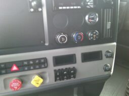 
										2020 Freightliner CA126SLP sleeper full									