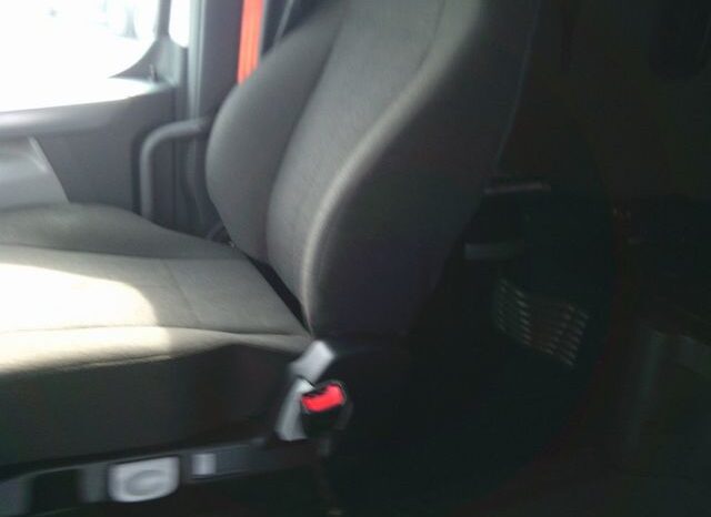 
								2020 Freightliner CA126SLP sleeper full									