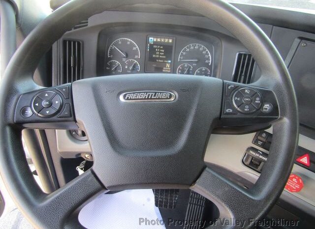 
								2021 Freightliner CASCADIA 116 full									