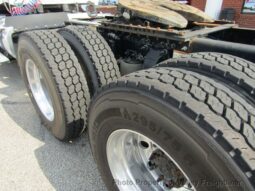 
										2021 Freightliner CASCADIA 116 full									