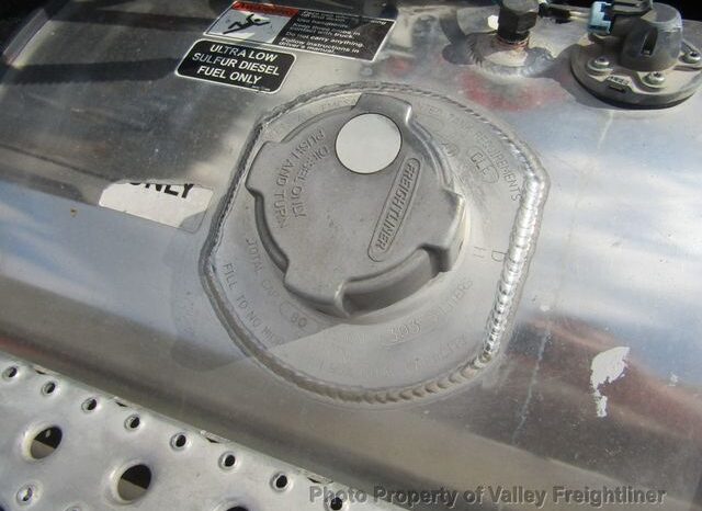 
								2021 Freightliner CASCADIA 116 full									