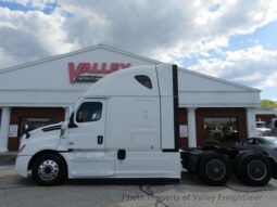 
										2021 Freightliner CASCADIA 126 full									