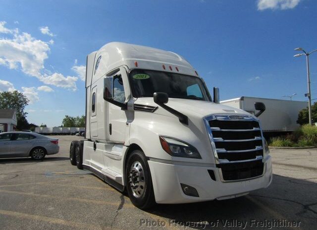 
								2021 Freightliner CASCADIA 126 full									