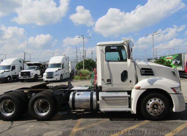 
								2020 Western Star 5700XE full									
