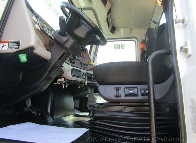 
								2020 Western Star 5700XE full									