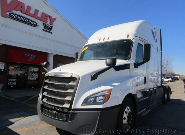 
								2020 Freightliner CASCADIA 126 full									