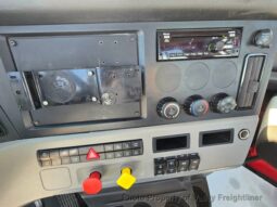 
										2020 Freightliner CASCADIA 126 full									