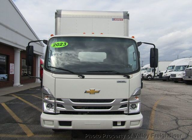 
								2023 Chevrolet 5500 LCF full									