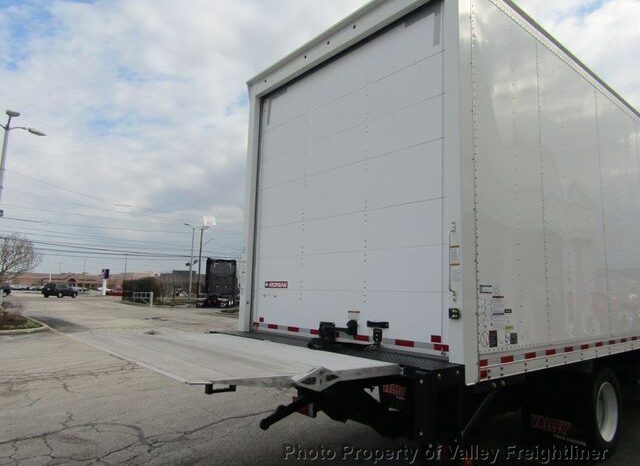 
								2023 Chevrolet 5500 LCF full									