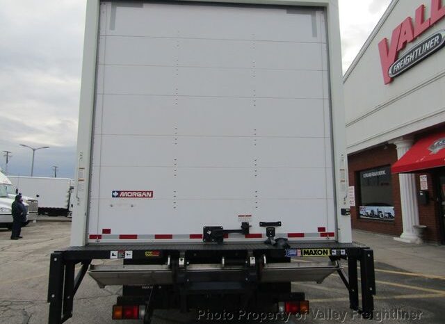 
								2023 Chevrolet 5500 LCF full									