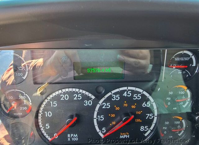 
								2023 Freightliner M2-106 full									