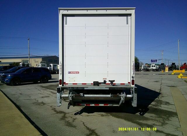
								2023 Chevrolet 5500XD LCF DIESEL full									