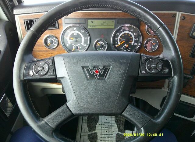 
								2020 Western Star 5700XE full									