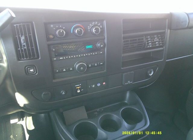 
								2022 Chevrolet Express Cargo Van full									