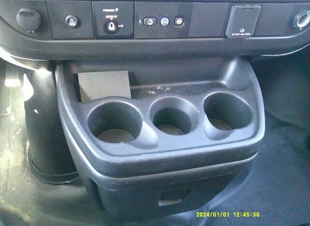 
								2022 Chevrolet Express Cargo Van full									