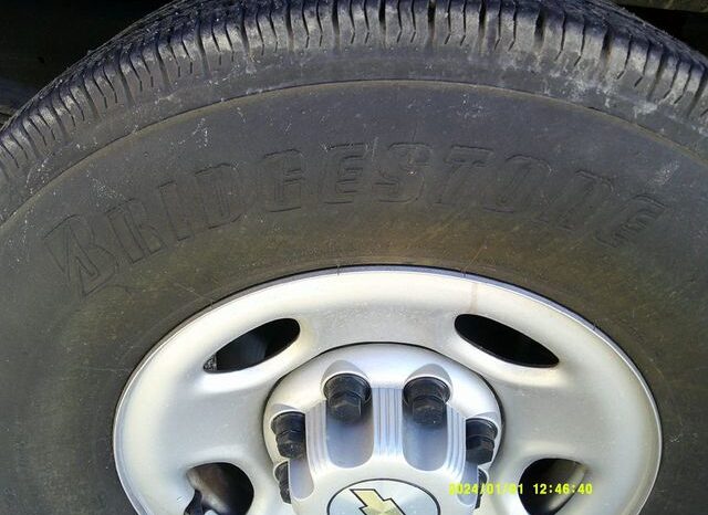 
								2022 Chevrolet Express Cargo Van full									