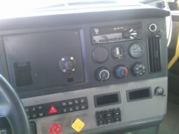 
										2020 Freightliner CA126DC daycab full									