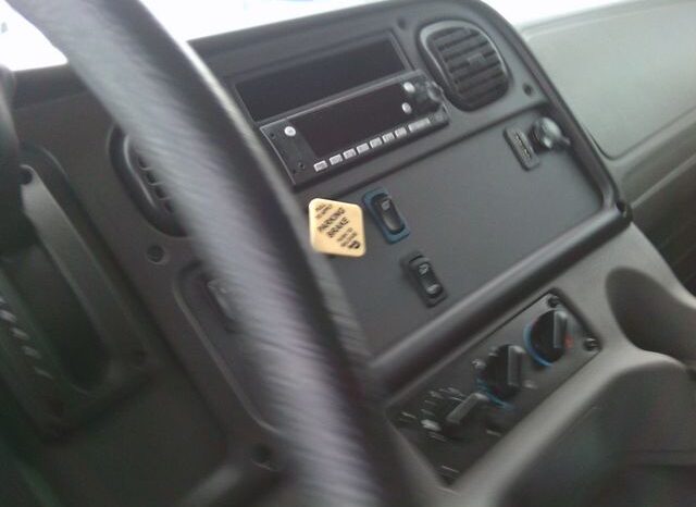 
								2024 Freightliner M2-106 full									