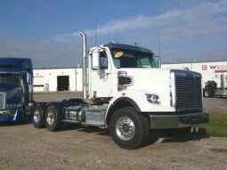 
										2022 Freightliner 122SD full									