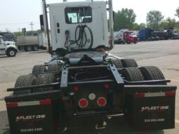 
										2022 Freightliner 122SD full									