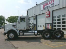 
										2022 Freightliner 122SD full									