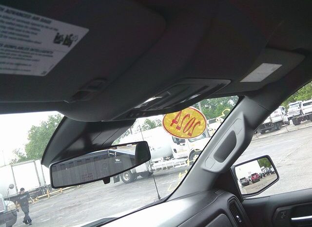 
								2024 Chevrolet Silverado 1500 full									