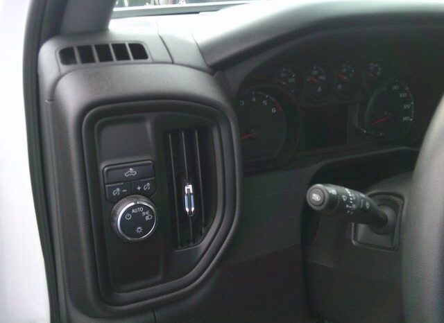 
								2024 Chevrolet Silverado 1500 full									