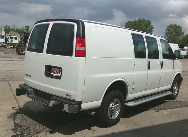 
								2023 Chevrolet Express Cargo Van full									