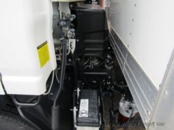 
										2023 GMC 5500 LCF full									