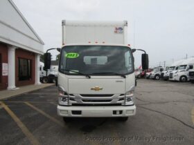2023 GMC 5500 LCF