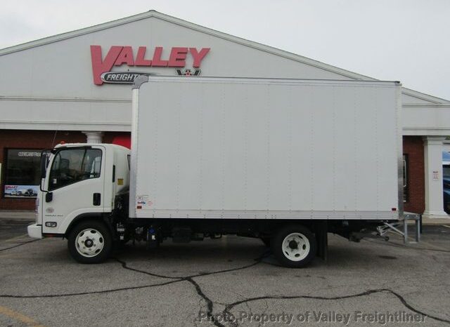 
								2023 GMC 5500 LCF full									