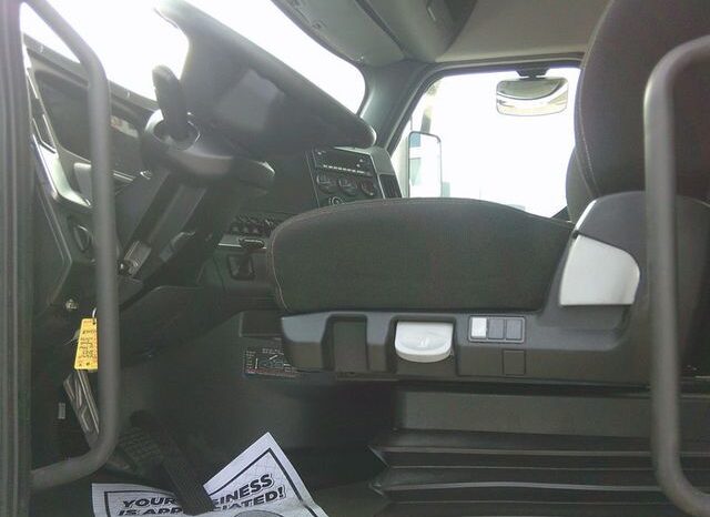 
								2023 Western Star 49X full									