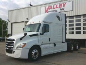 2021 Freightliner Cascadia