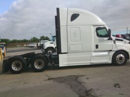 
										2021 Freightliner Cascadia full									